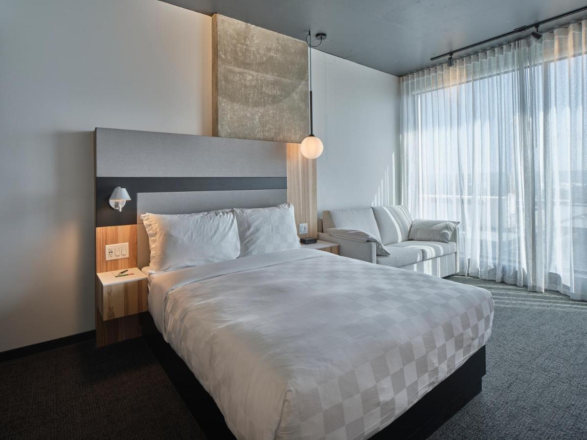 Alt Hotel Calgary University District Luaran gambar